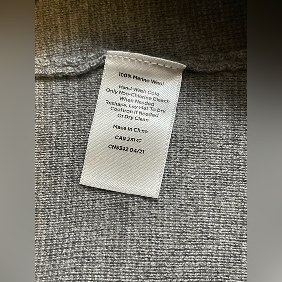 Talbots Pure Merino Wool Gray Cardigan Blazer Size XS - Picture 7 of 7